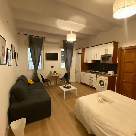 Ferienwohnung Santa Ana'S Charming Flat Madrid Exterior foto